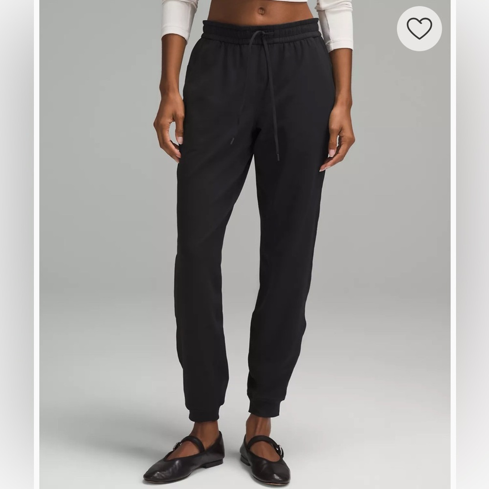 On the Fly Joggers